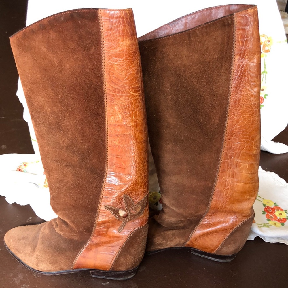 Vintage leather boots with acorn accent